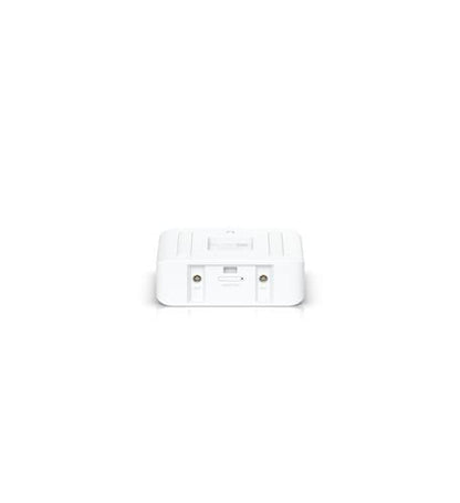 5 GHz wireless bridge with PoE output